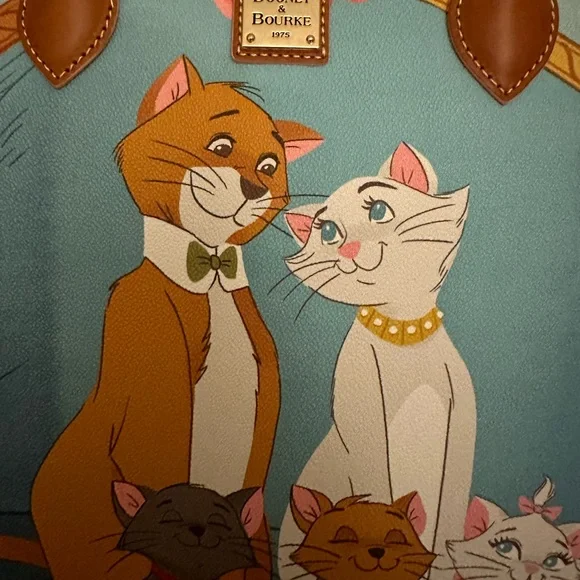 Dooney & Bourke Disney Aristocats purse - Picture 2 of 7
